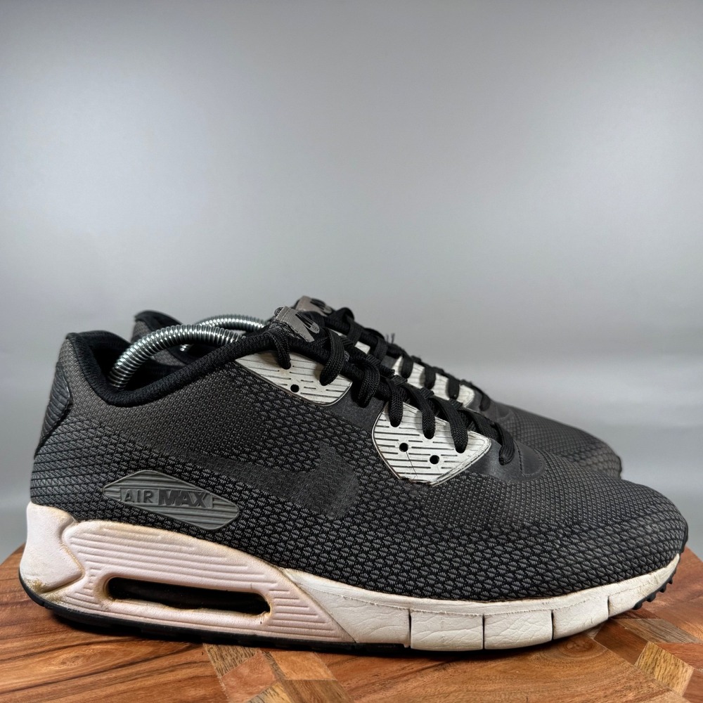 Nike Air Max 90‎ Jacquard Mens 10 Black Grey White Sneakers 631750-002